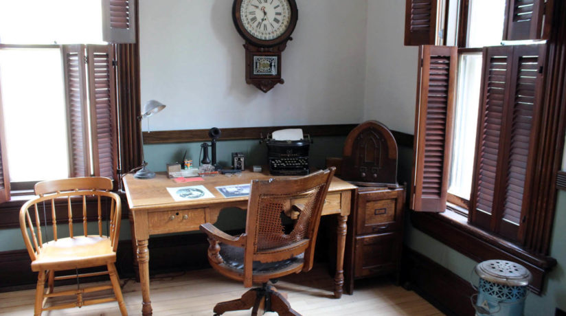 Historic Jailhouse Museum Sheriff's Desk