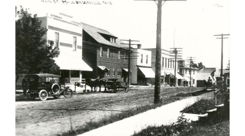 1910 Version of Kettle Moraine Scenic Drive in Slinger, Wisconsin