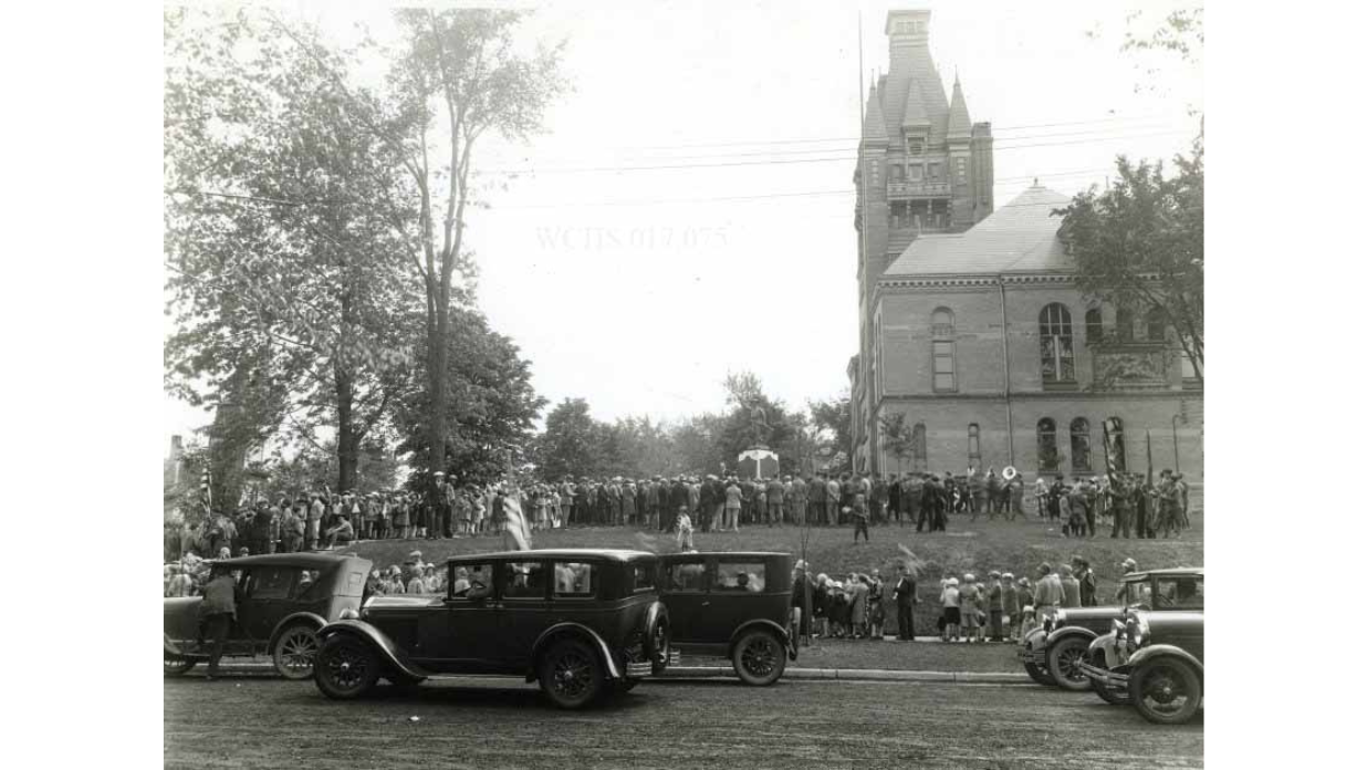 Scene at the dedication ceremony in Washington County, Wisconsin
