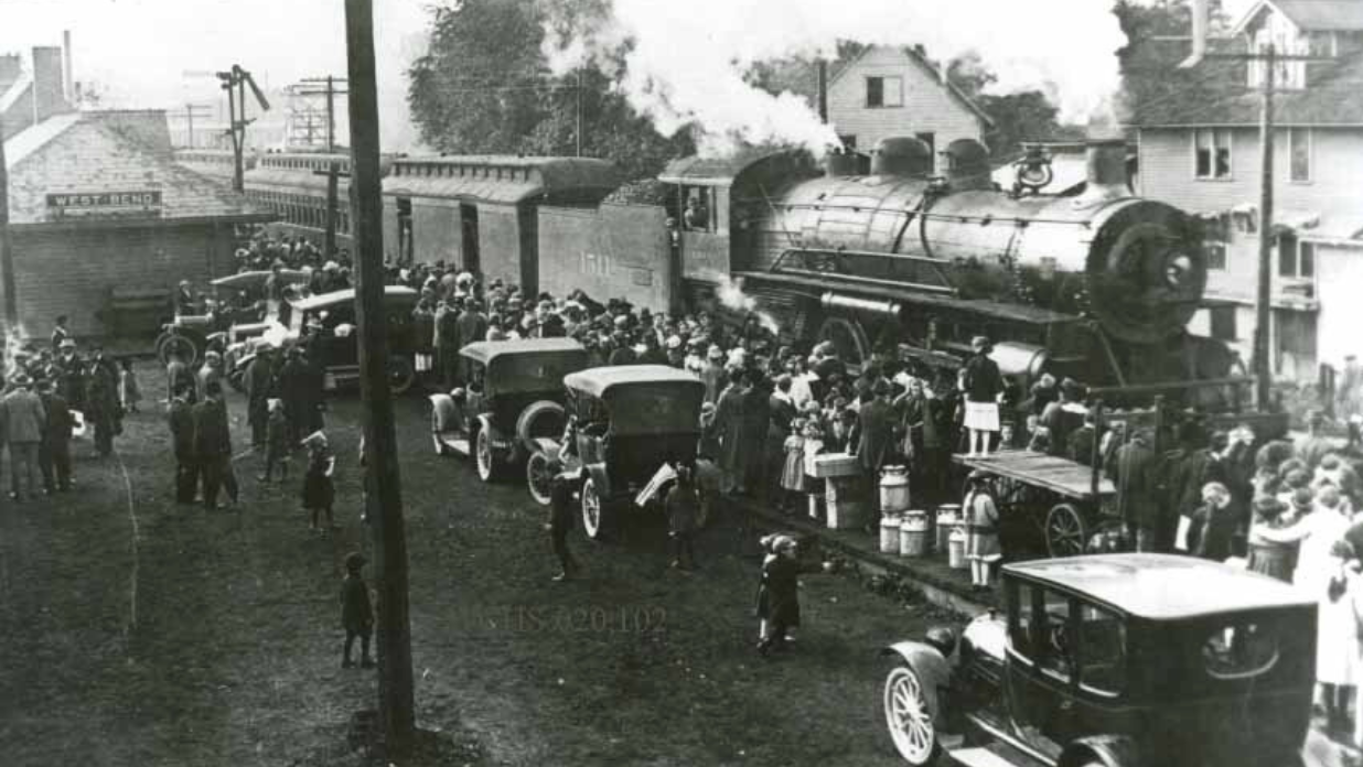 Soldiers at the depot leaving for Camp Grant in Washington County, Wisconsin