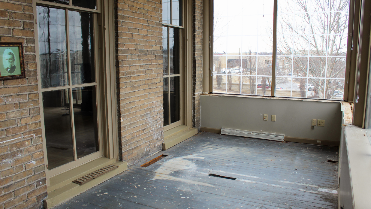 Historic front porch in Wisconsin Italianate building